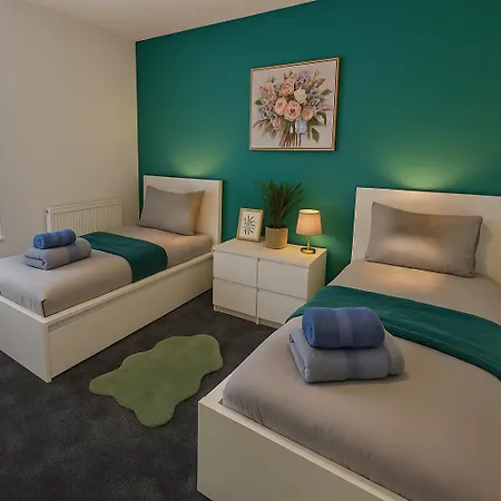 Armstrong St - Cosy 3 Bedroom 워킹턴